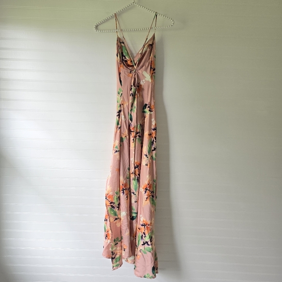New Astr the Label Gaia Cowl Neck Tie Back Blush Floral Sun Dress Sundre… - Picture 5 of 11